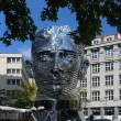 095075 prag